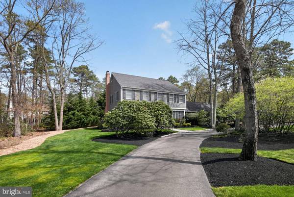 6 POINTE VIEW DR, Medford, NJ 08055