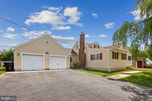 23 ALLEN AVE, Medford, NJ 08055