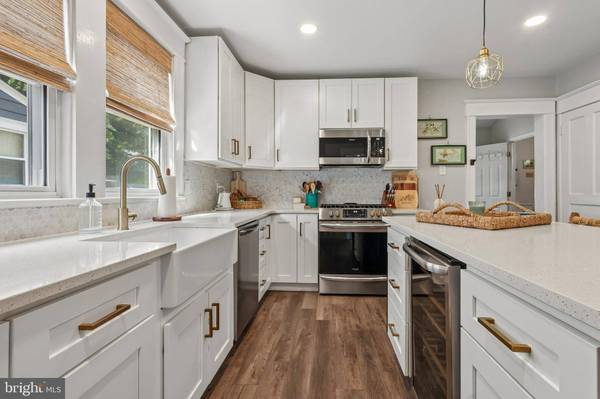 16 HIGHLAND TER, Pitman, NJ 08071