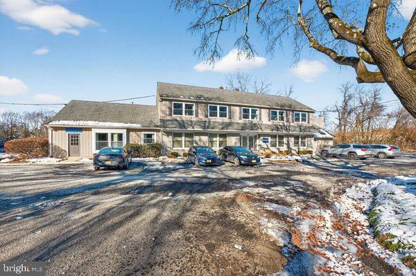 457 OAKSHADE RD