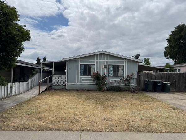 7520 Hamil CT, Sacramento, CA 95828