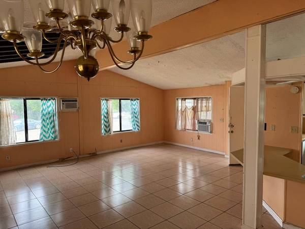 7520 Hamil CT, Sacramento, CA 95828