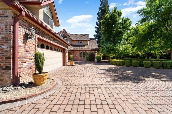 3004 Root AVE, Carmichael, CA 95608