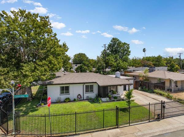 5101 Esmeralda ST, Sacramento, CA 95820