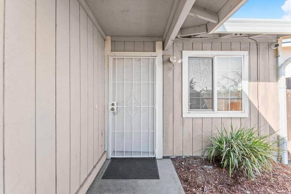 3923 Renick WAY, North Highlands, CA 95660