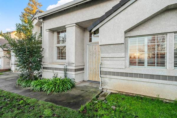 8432 Giverny CIR, Antelope, CA 95843