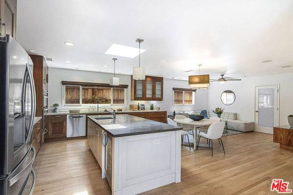 9611 Cresta DR, Los Angeles, CA 90035