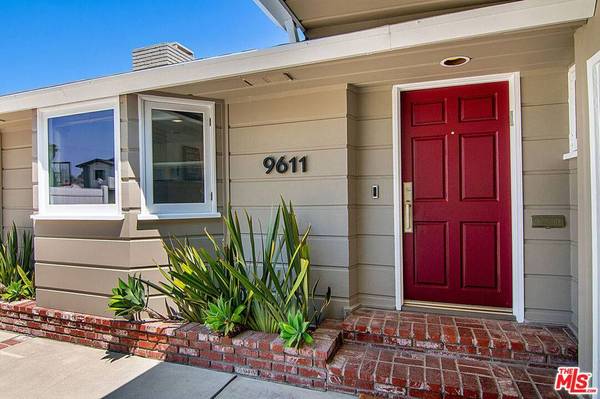 9611 Cresta DR, Los Angeles, CA 90035