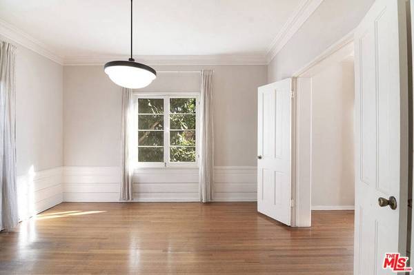 1215 1/2 S Alfred ST, Los Angeles, CA 90035