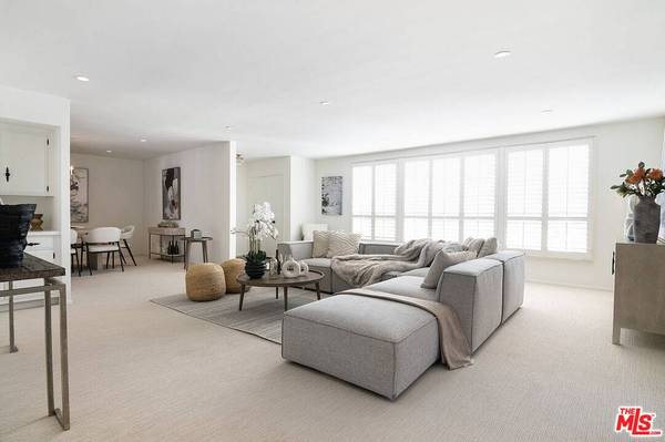 344 S Doheny Dr, Beverly Hills, CA 90211