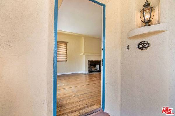 1071 S CLOVERDALE AVE, Los Angeles, CA 90019