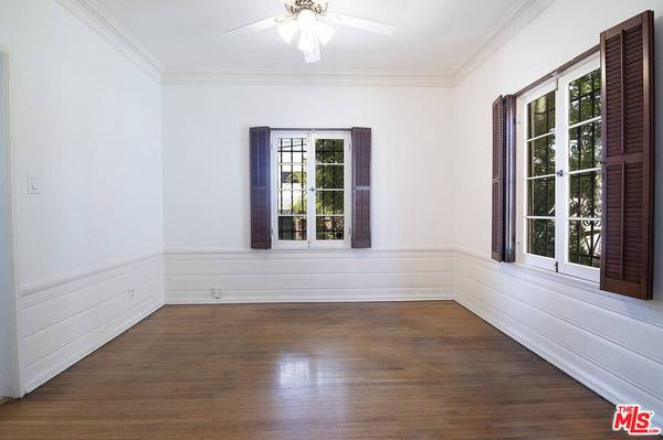 1219 S Alfred St, Los Angeles, CA 90035