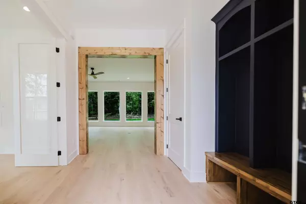 2316 Hidden Creek Trl, Tyler, TX 75703