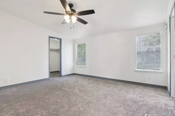 174 Buckhorn, Canyon Lake, TX 78133