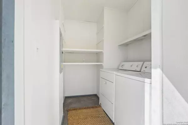 174 Buckhorn, Canyon Lake, TX 78133