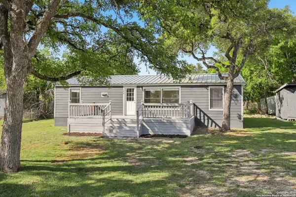 174 Buckhorn, Canyon Lake, TX 78133