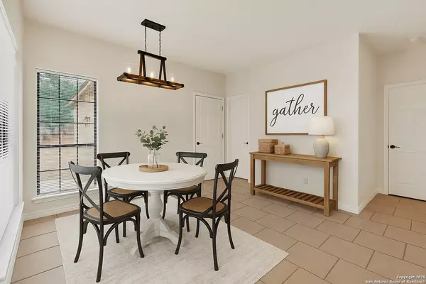 145 Rosewood, La Vernia, TX 78121