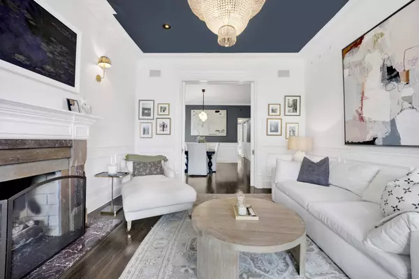 1814 N Lincoln Park W #3, Chicago, IL 60614