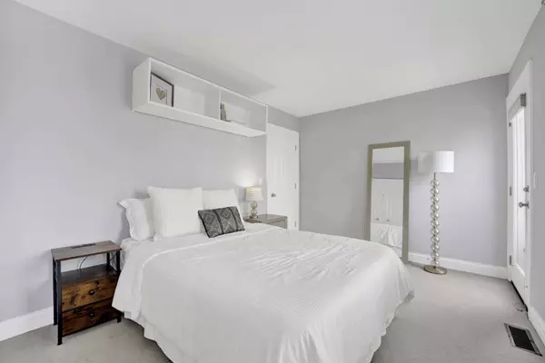 2843 N Lincoln AVE N #208, Chicago, IL 60657