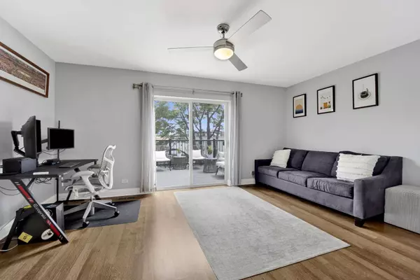 2843 N Lincoln AVE N #208, Chicago, IL 60657