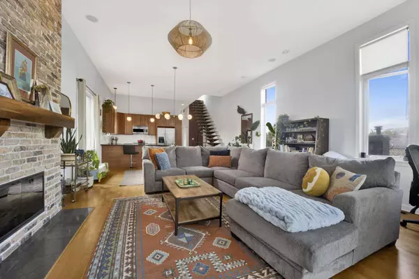 1416 N Campbell AVE #3, Chicago, IL 60622