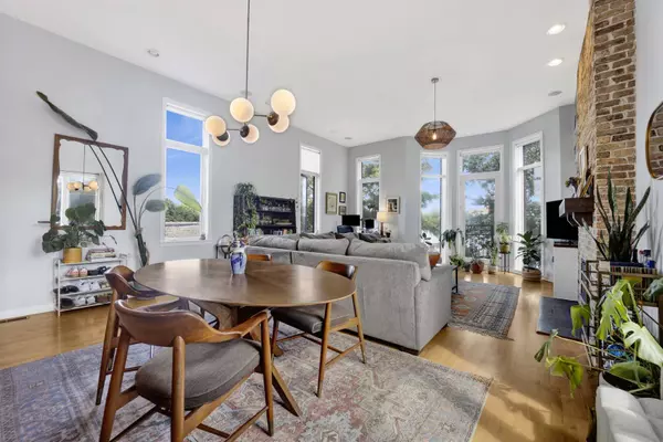 1416 N Campbell AVE #3, Chicago, IL 60622