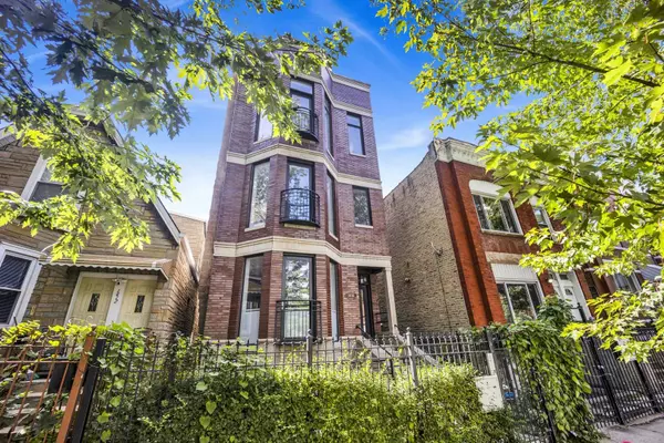 1416 N Campbell AVE #3, Chicago, IL 60622