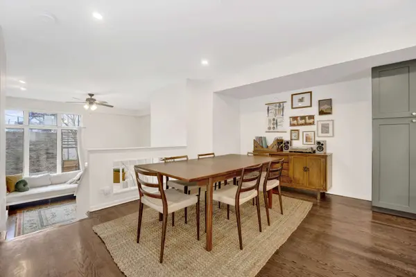 1646 W Julian St, Chicago, IL 60622-2233