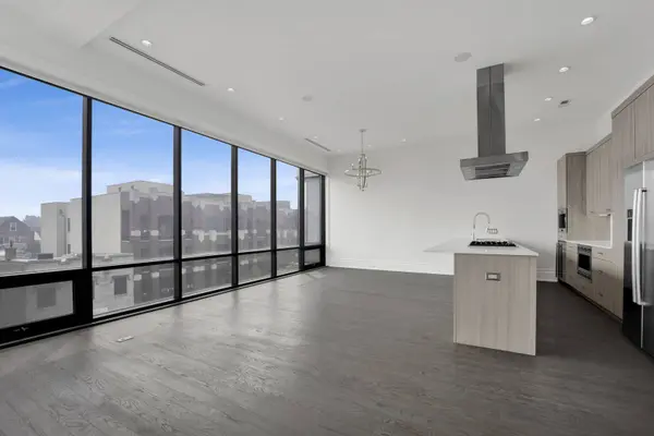 1404 W Chicago AVE #4, Chicago, IL 60642