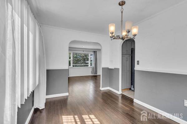 46 3rd ST, Fords, NJ 08863