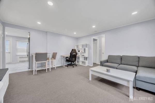 29-B Garfield PARK, Edison, NJ 08837