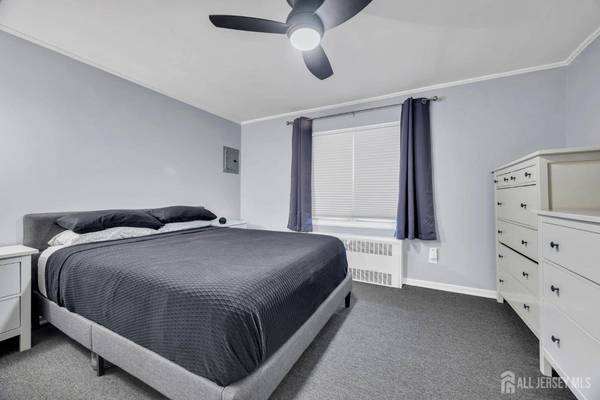 29-B Garfield PARK, Edison, NJ 08837