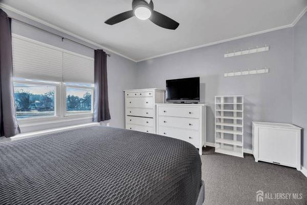 29-B Garfield PARK, Edison, NJ 08837