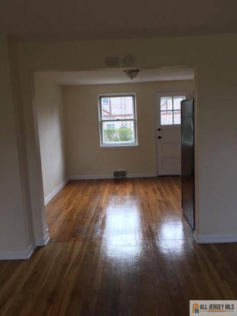 218 Newman ST #2513, Metuchen, NJ 08840