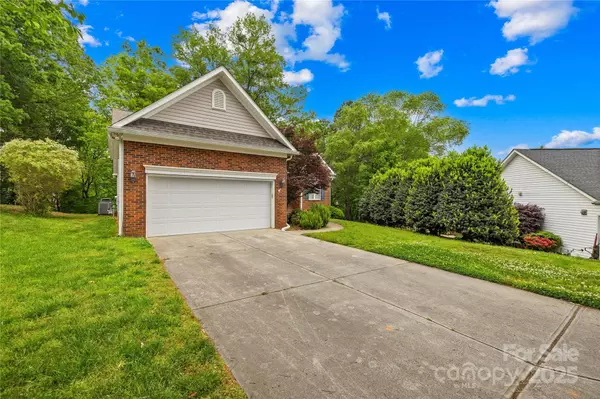 11732 Borchetta DR, Charlotte, NC 28277