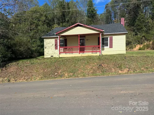 2783 Shewcraft PL, Lenoir, NC 28645