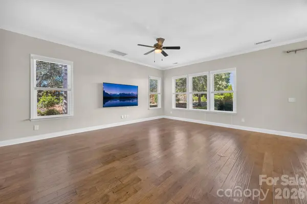 9212 Colin Crossing CT, Charlotte, NC 28277