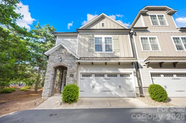 9212 Colin Crossing CT, Charlotte, NC 28277