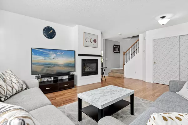 8900 Ladino CIR, Eden Prairie, MN 55347