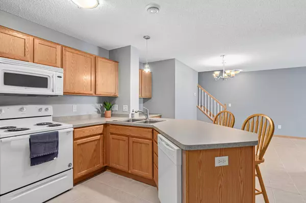 2589 Yellowstone DR #47, Hastings, MN 55033