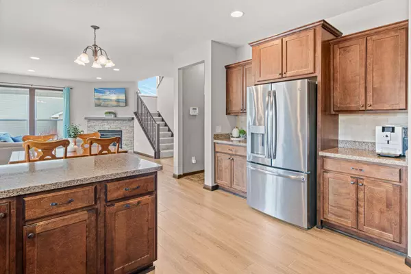 5338 Credit River RD SE, Prior Lake, MN 55372