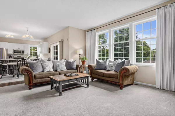 16779 Farrago TRL, Lakeville, MN 55024