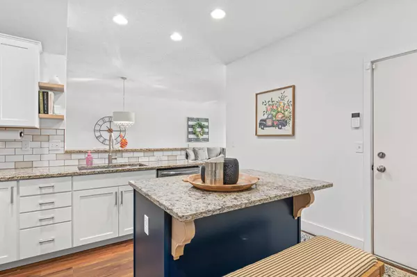 5509 Oriole DR #10, Farmington, MN 55024