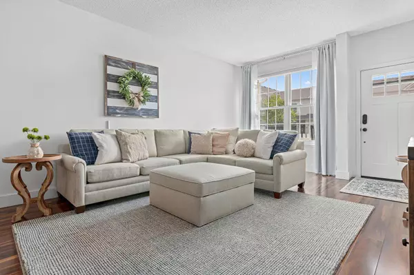 5509 Oriole DR #10, Farmington, MN 55024