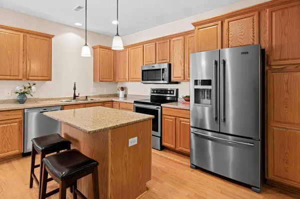 12315 Zumbrota CIR NE #C, Minneapolis, MN 55449
