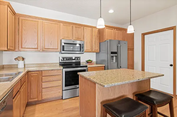 12315 Zumbrota CIR NE #C, Minneapolis, MN 55449