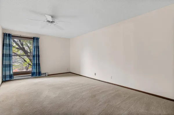 9600 Portland AVE S #209, Bloomington, MN 55420