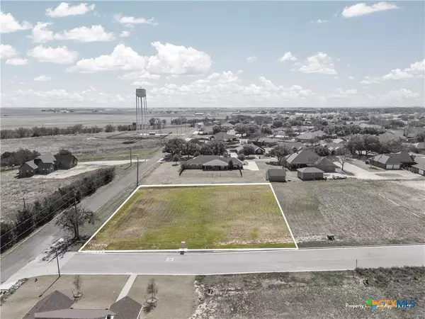 42 Pareya CIR, West, TX 76691