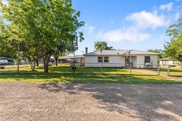 134 Daisy Lane, Whitney, TX 76692