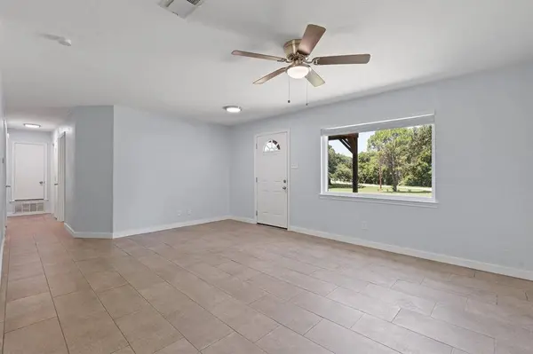 3821 High Meadows Drive, Alvarado, TX 76009